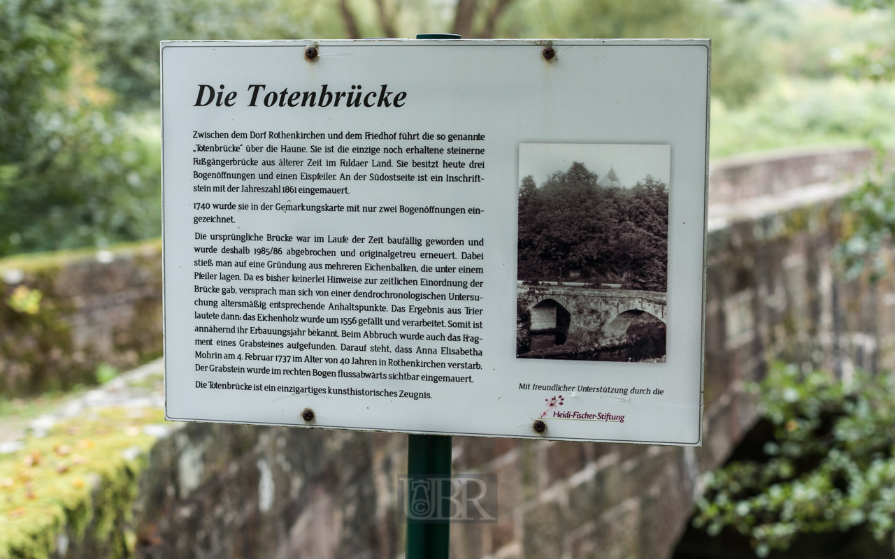 Die Totenbrücke  im Haune-Tal