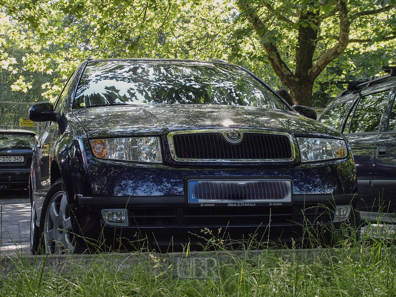 Beginn der Skoda-Ära - Fabia blau