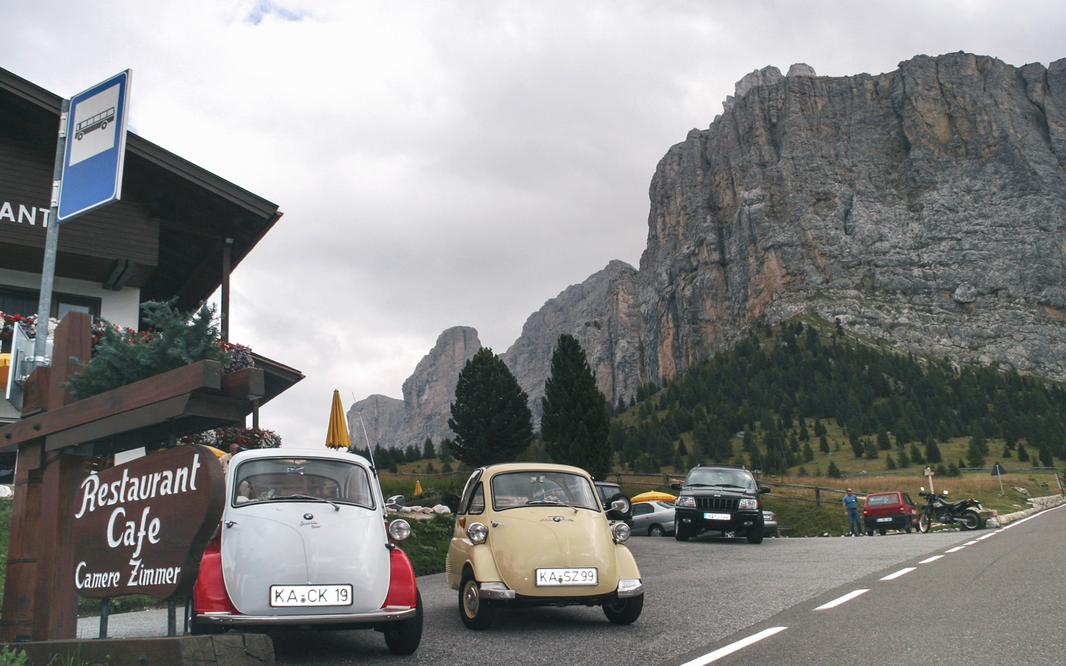 isetta_vor_den_bergen