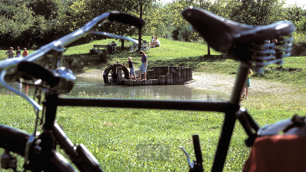 Am Echinger See mit 'Raleigh'