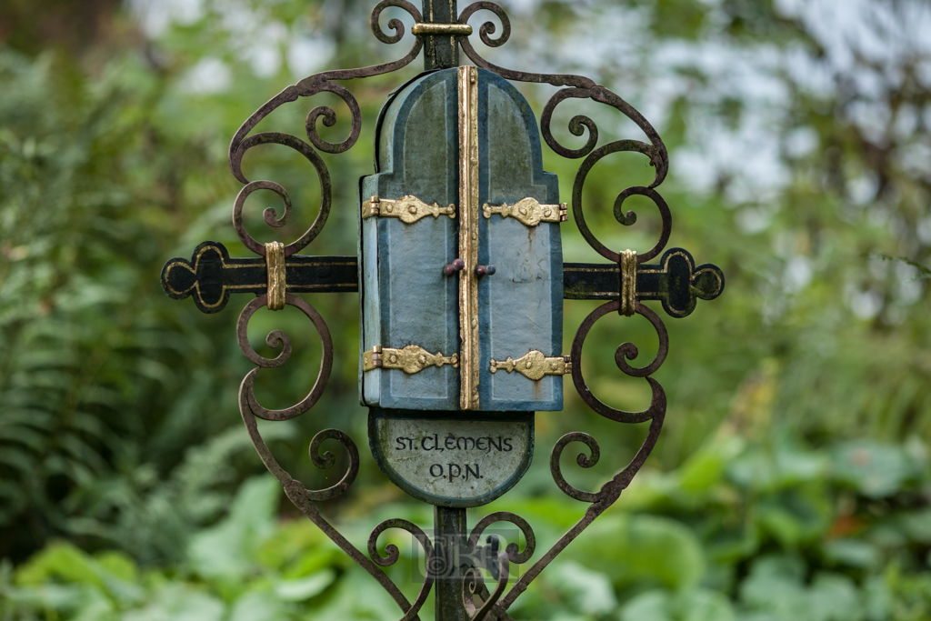 Friedhof des ehemaligen Walddorfes Oberberghausen