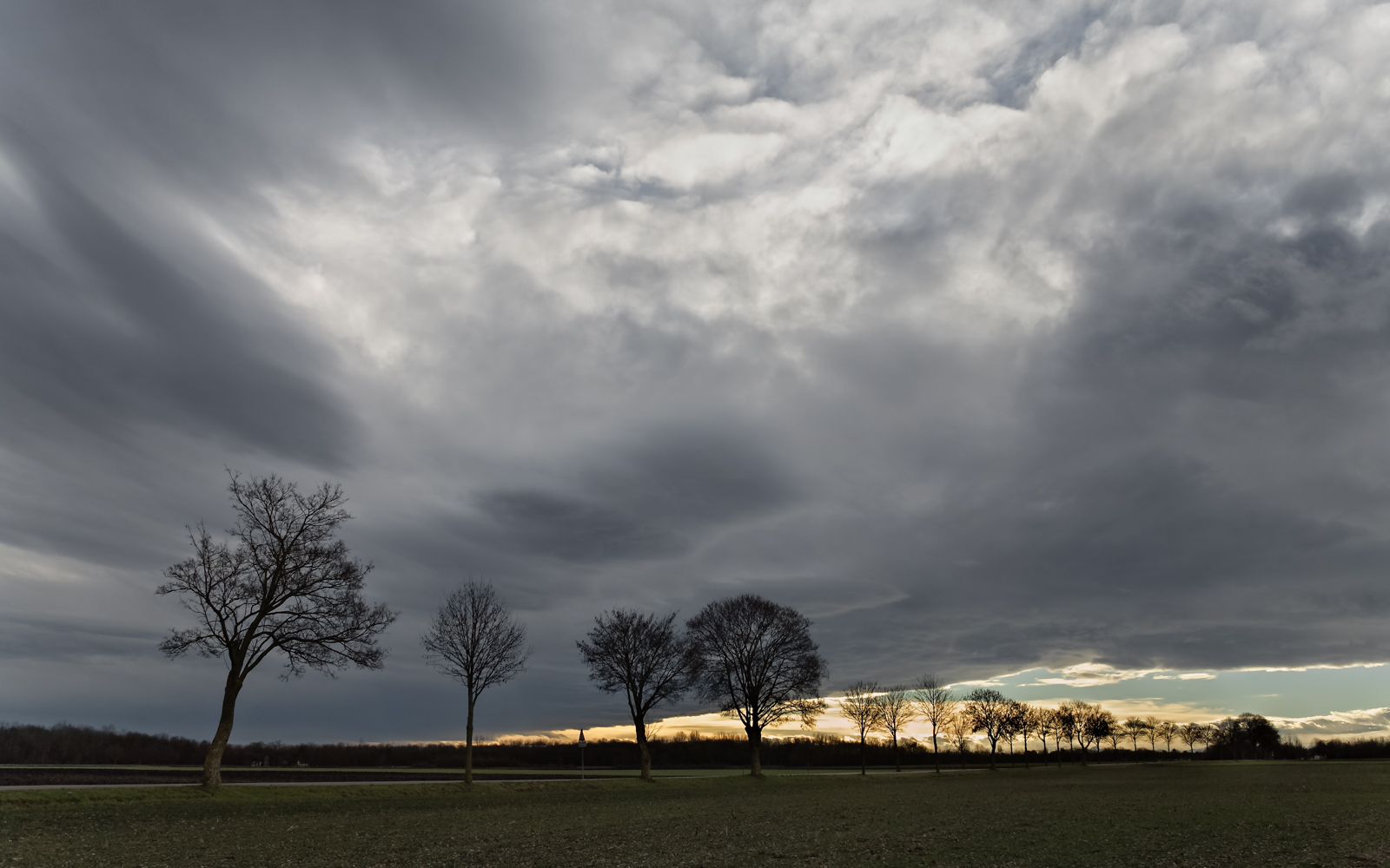 wolken_bedrohlich_01