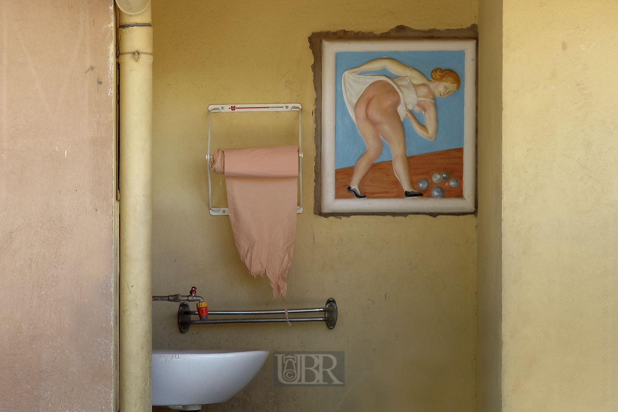 boule_toilette_villefranche_sur_mer