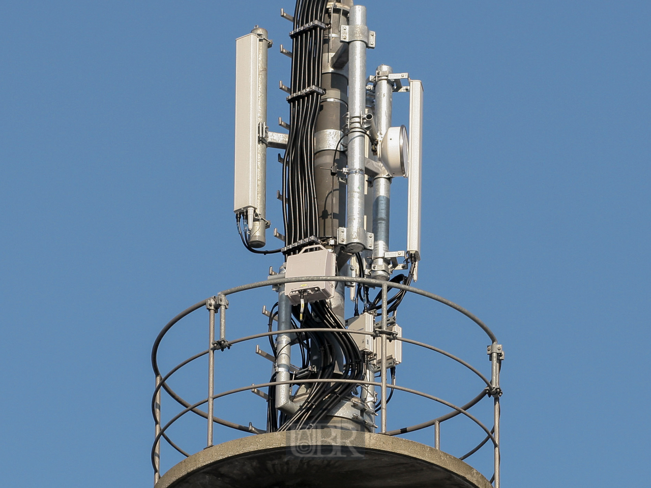 mast_telekom_detail_151