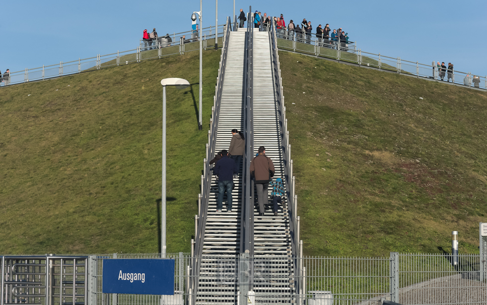 Kamera-Einstellungen:    70 mm   1/180 Sek. bei f / 9,5   ISO 100