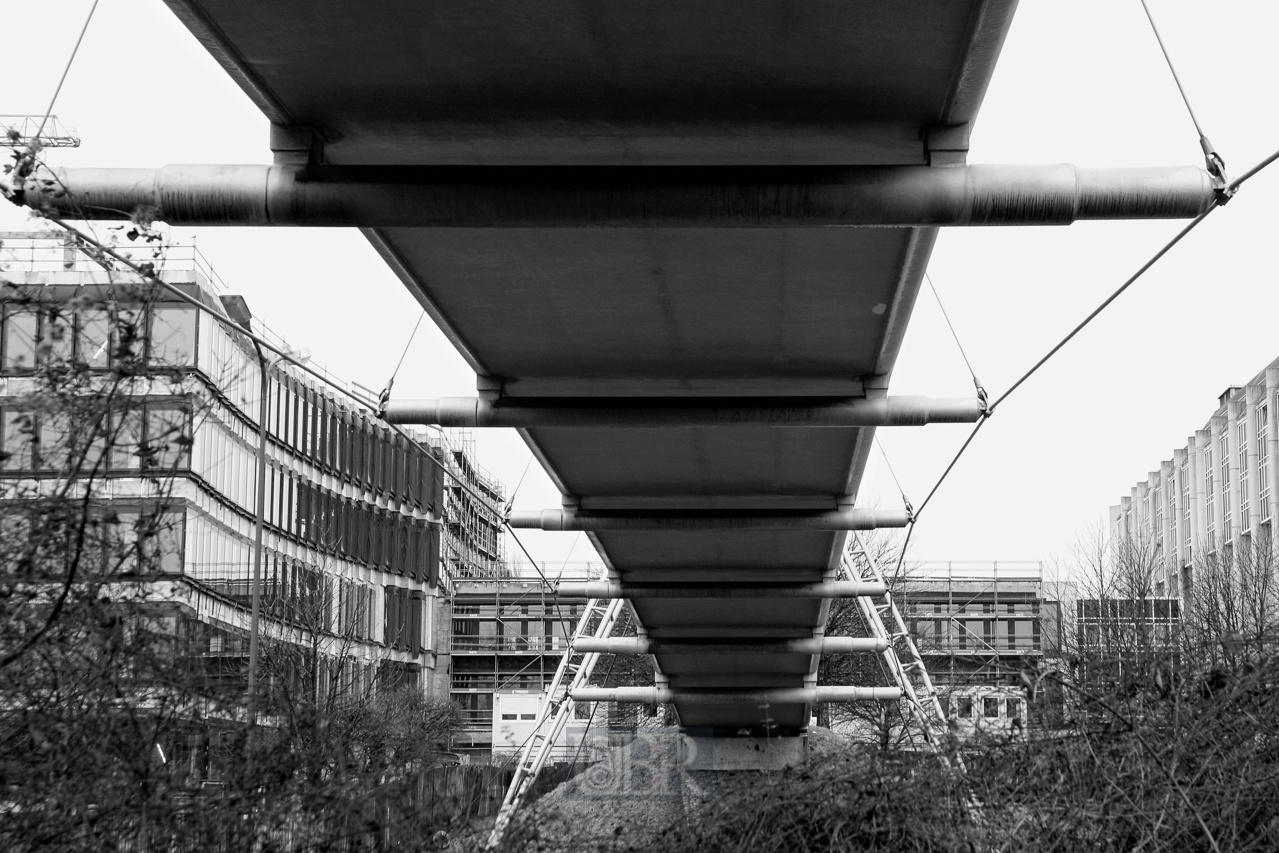 bruecke_fussgaenger_petuel_sw_08