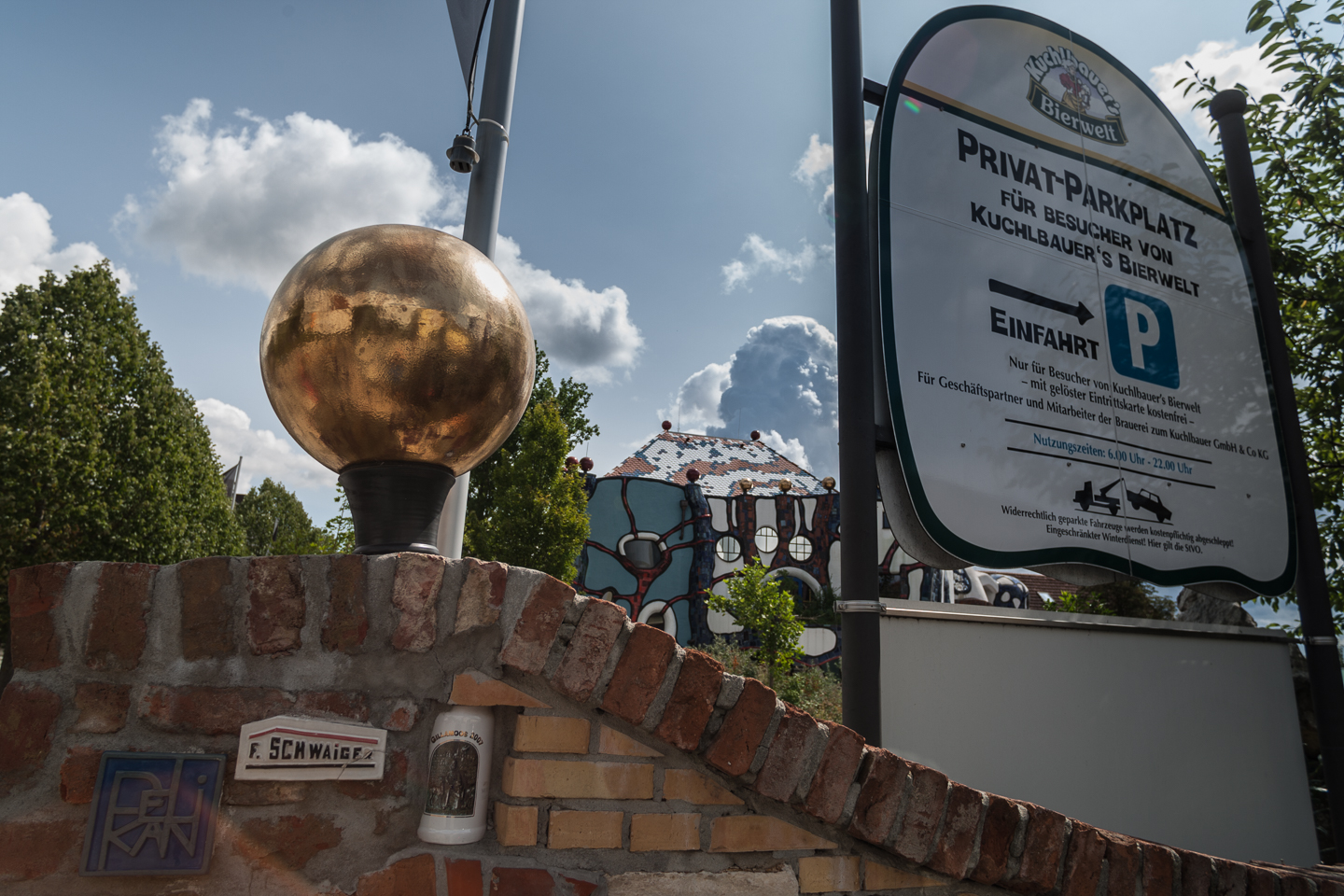 Einrahmung von Bierwelt und Biergarten