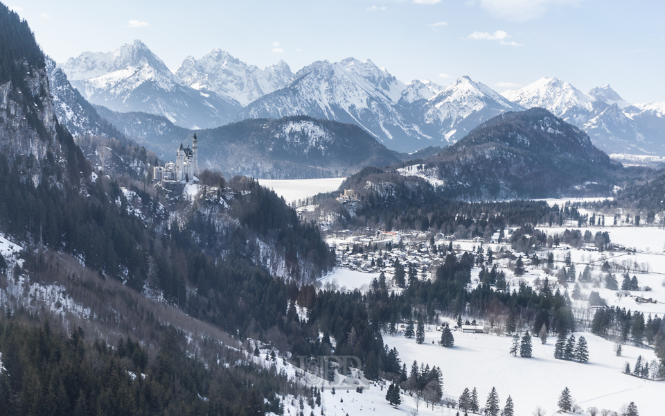 Aus der Seilbahn sieht man Schloss Neuschwanstein