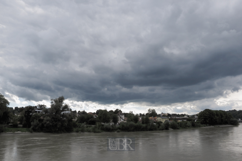 regenwolken_ueber_dem_inn