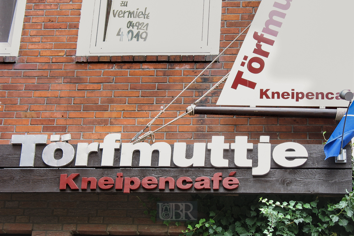 09_toerfmuttje_kneipencafe_emden