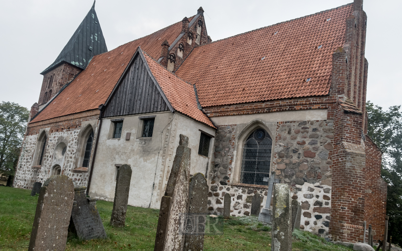 Backstein-Kirchen in Zirkow und Bobbin - St Johannis und St. Pauli