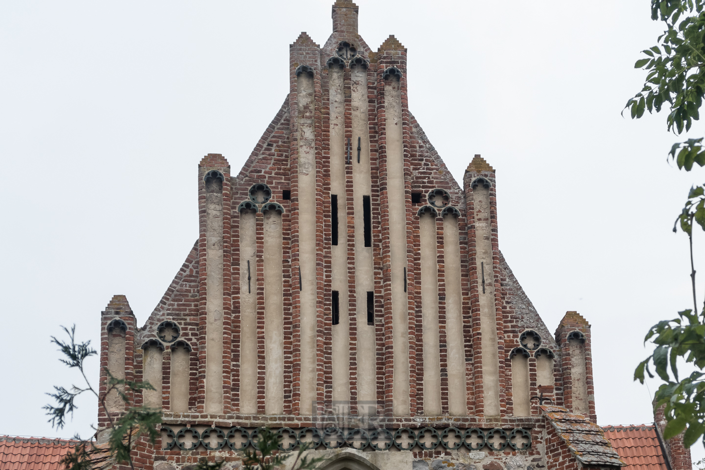 Backstein-Kirchen in Zirkow und Bobbin - St Johannis und St. Pauli