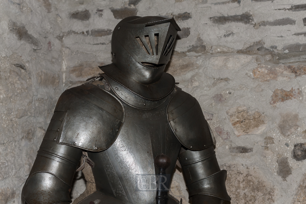 . . . und mit Museum in den Innenräumen sowie allen wichtigen Informationen