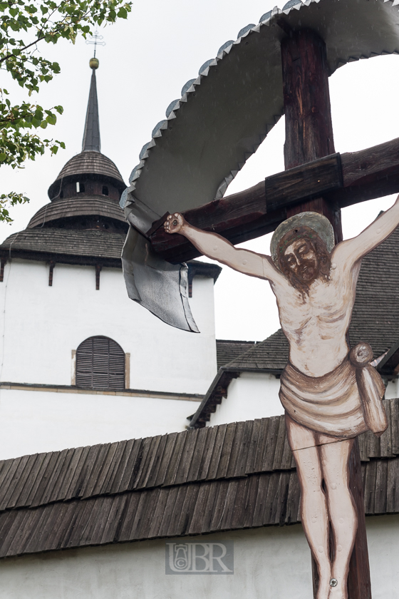 Für den künstlich angelegten Stausee mussten viele Menschen, Orte und Gebäude weichen - einiges ist in Liptovsky Dediny zusammengetragen worden und touristisch zugänglich