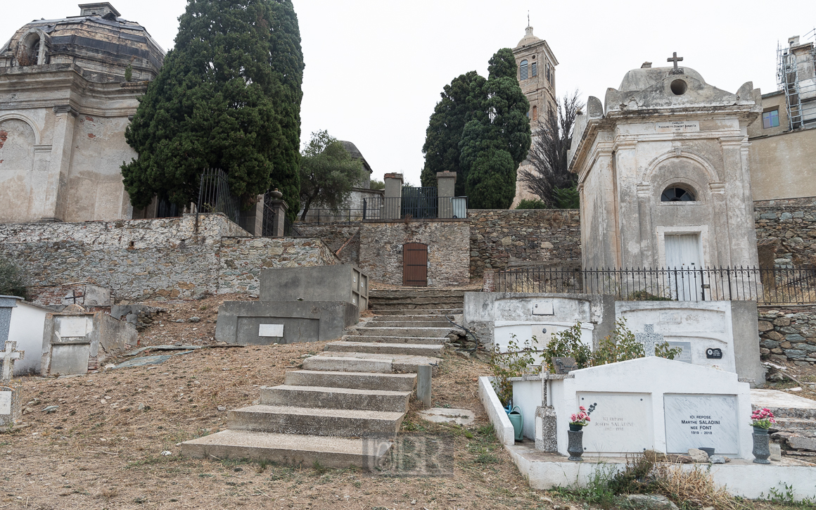 rogliano_friedhof_02