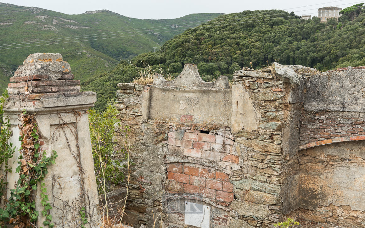 rogliano_friedhof_04