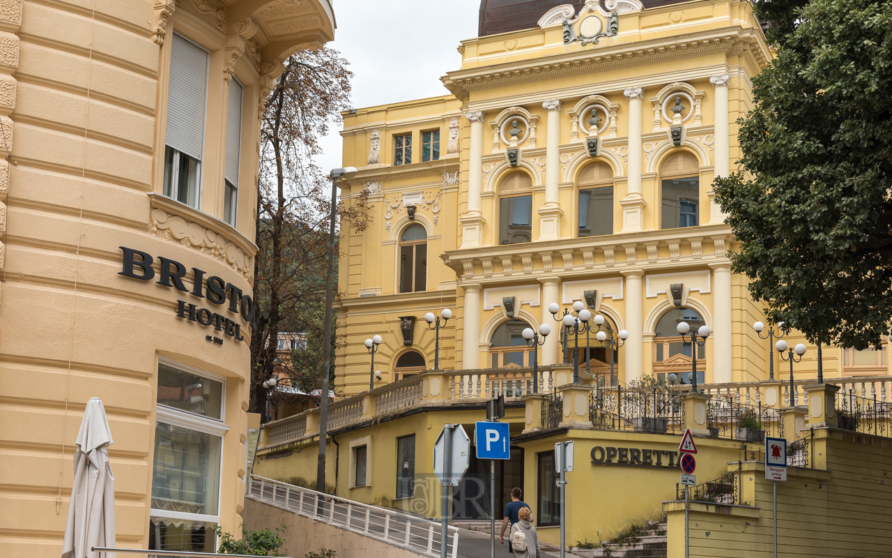 Opatija - Hotels Häuser Museen - und subtropische Vegetation