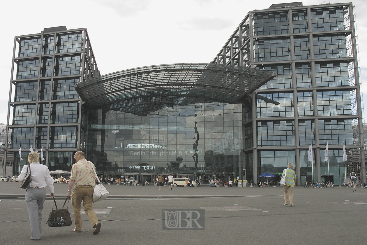 hauptbahnhof_eingang_sued