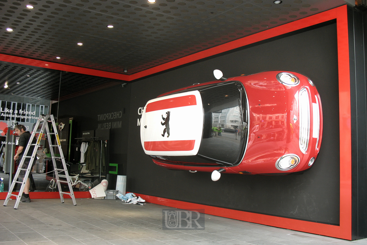 01_motion_mini_an_der_wand