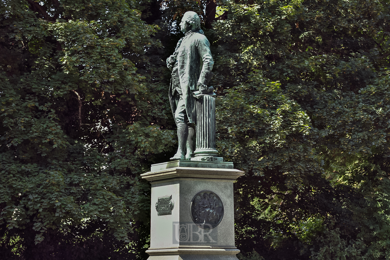 06_lessing_denkmal