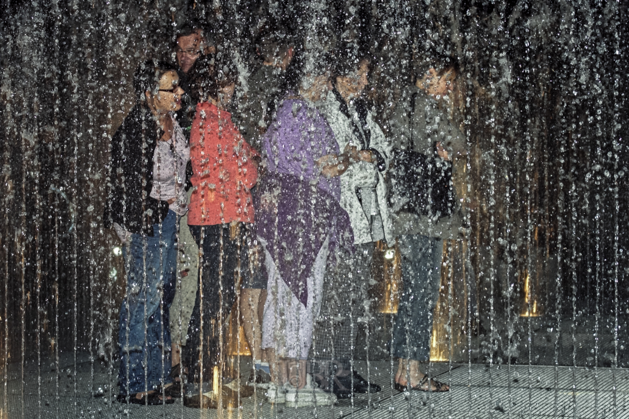 09_lichtparcours_22_wasserwaende