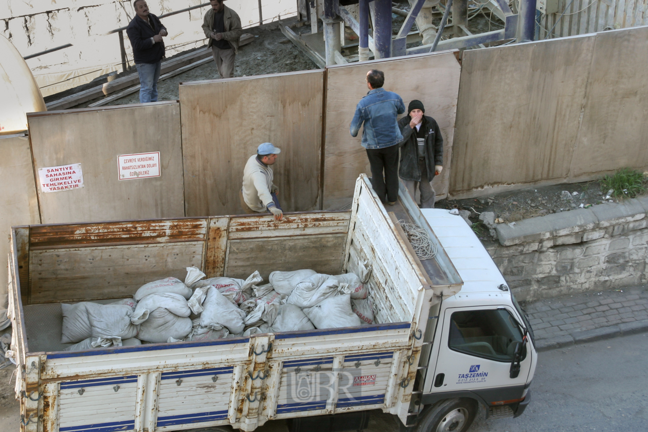 Stadtteil Mecidijeköy - Baustelle vor dem Hotel
