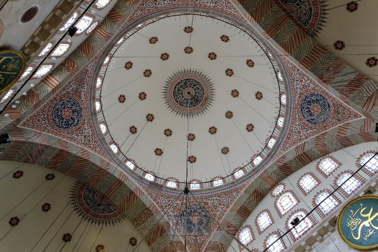 In der Kilic Ali Pasa Moschee