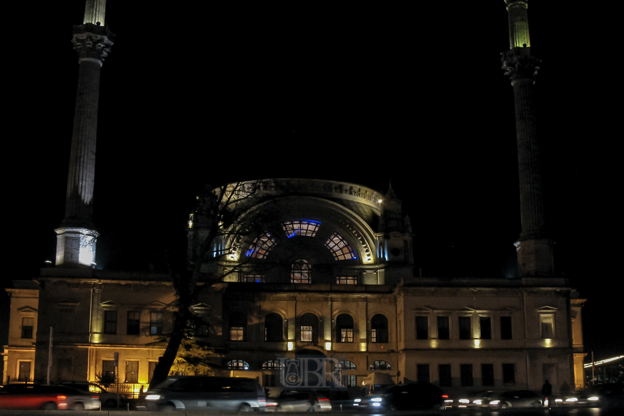 Nusretiye Moschee am Abend