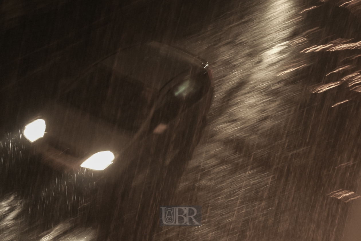Nacht und Regen im März