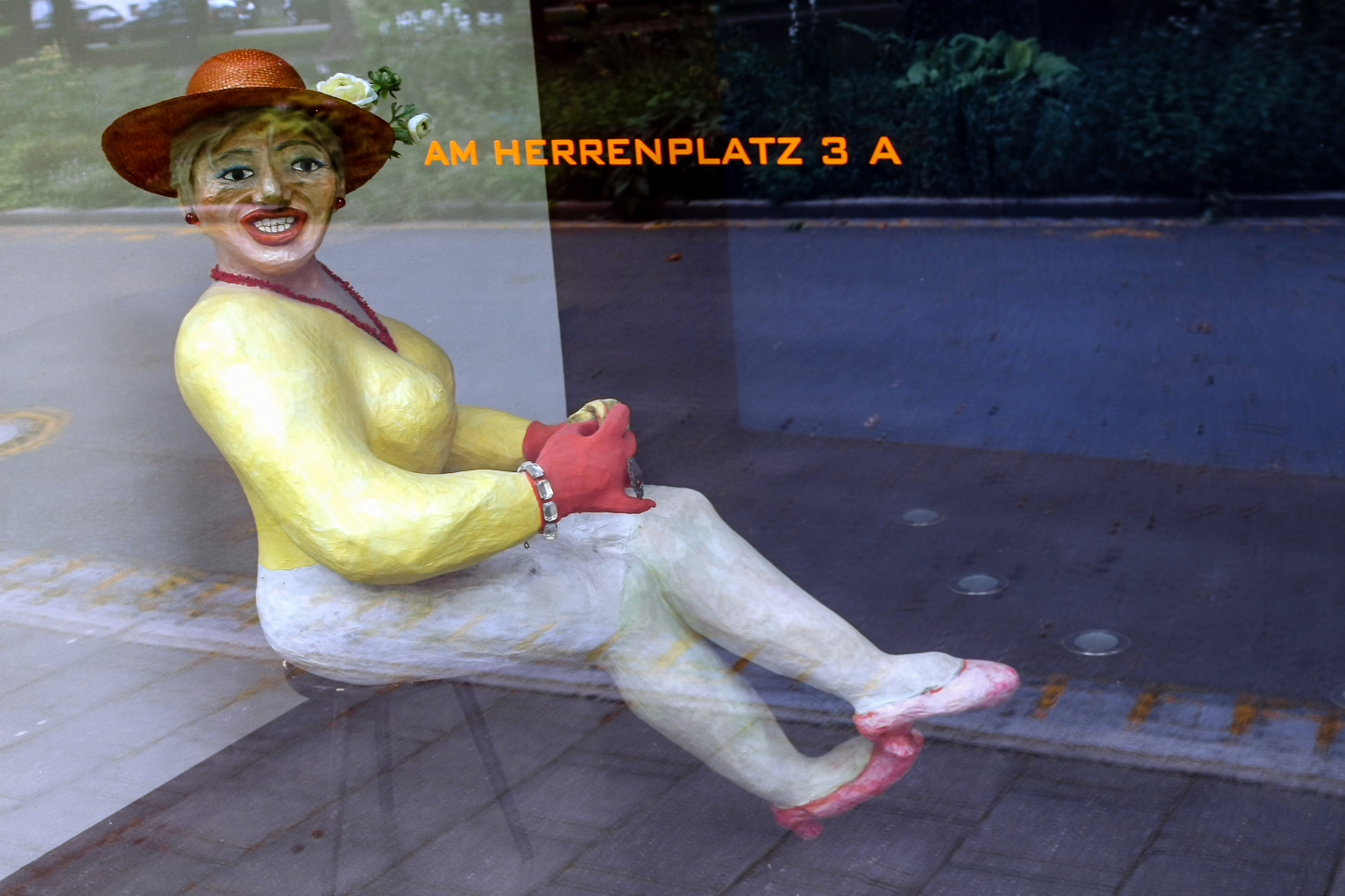 14_schaufenster_am_herrenplatz