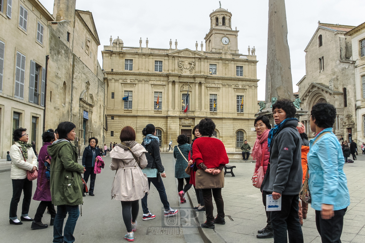 arles_markplatz_02