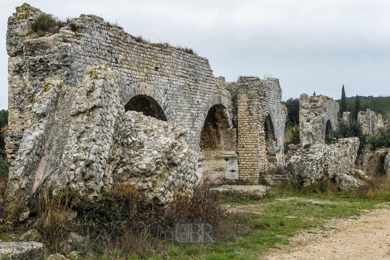 barbegal_aquaeduct_ruine_03