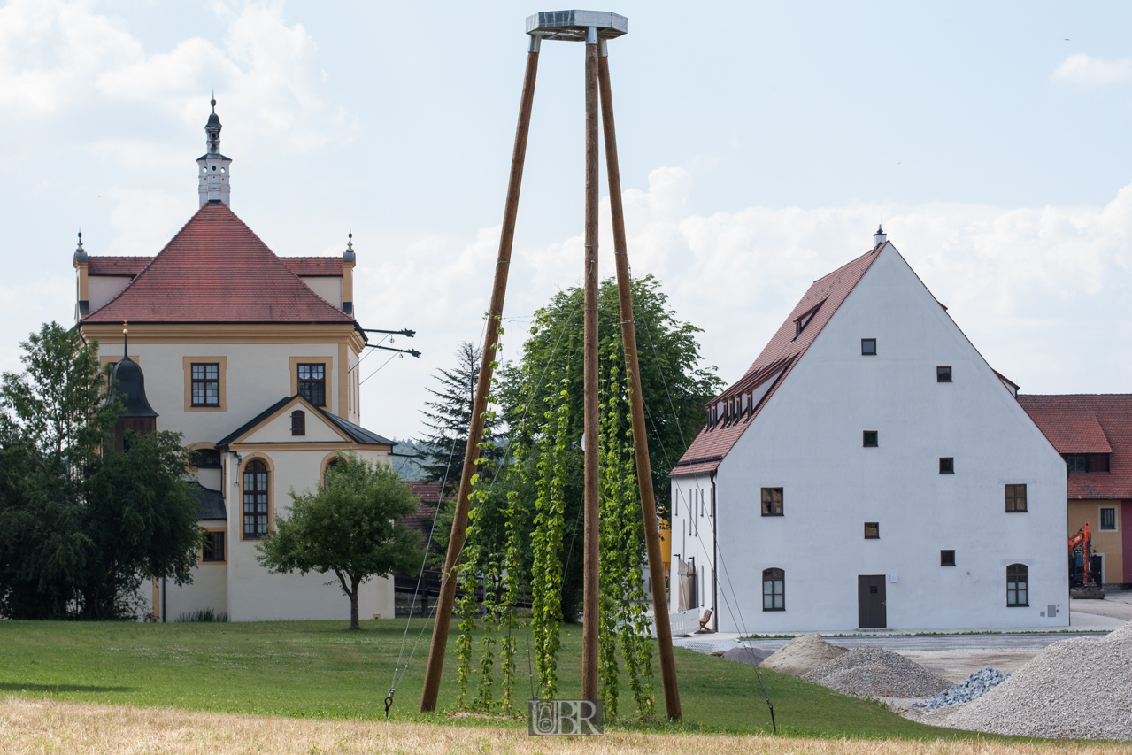 Schloesschen in Train bei Siegenburg