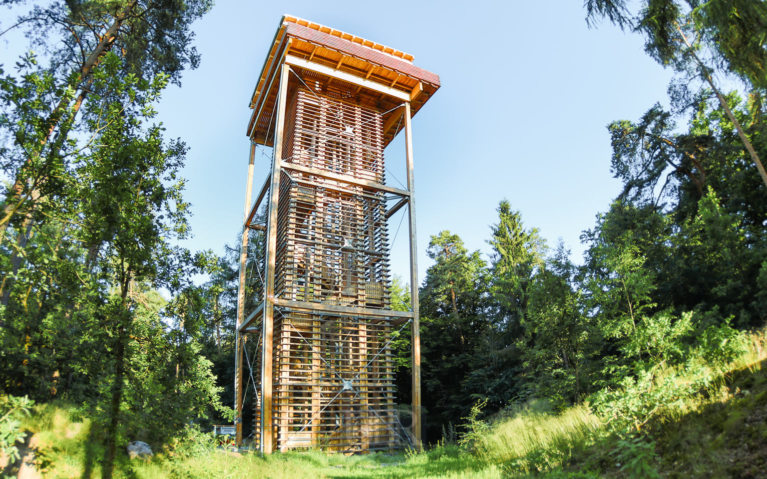 Der neue Turm an alter Stelle