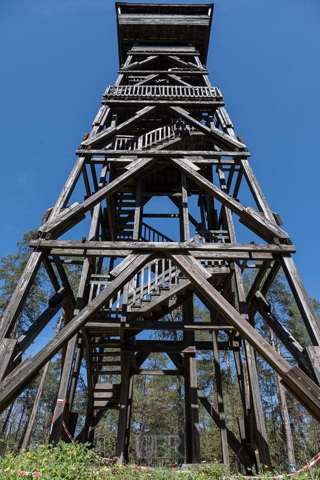 Der alte Aussichtsturm am "Pfahl" auf dem Hirschberg
