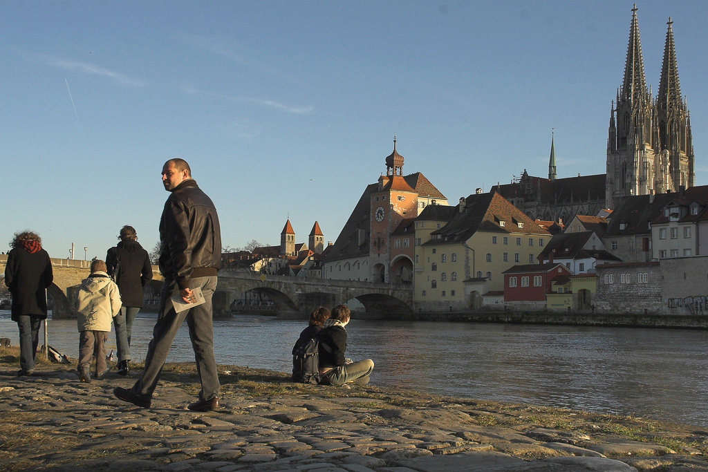 altstadt_donauufer_02_mit_dom