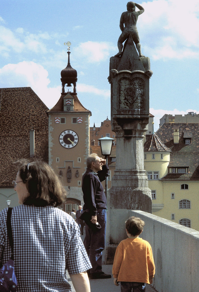 steinerne_bruecke_blick