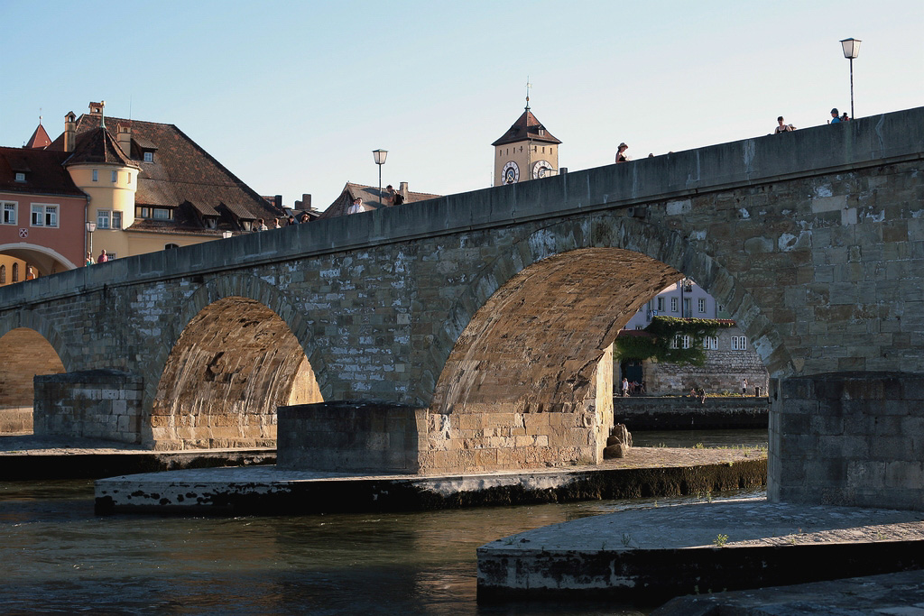 steinerne_mit_fussgaengern