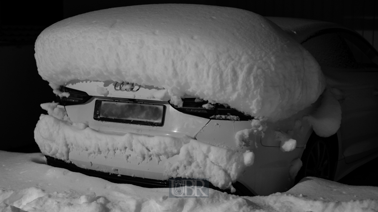 auto_steht_still_dec_2023_04
